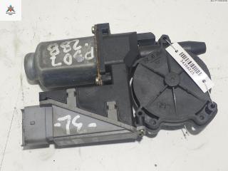 моторчик стеклоподъемника задний левый Peugeot 307 1 поколение [рестайлинг] 2005, 1.6 л., МКПП, хетчбэк 5 дв., 13958690