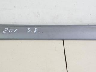 молдинг двери задней правой Mercedes-Benz C-Класс W202/S202 [рестайлинг] 1999, 2.2 л., дизель, МКПП, серый, универсал