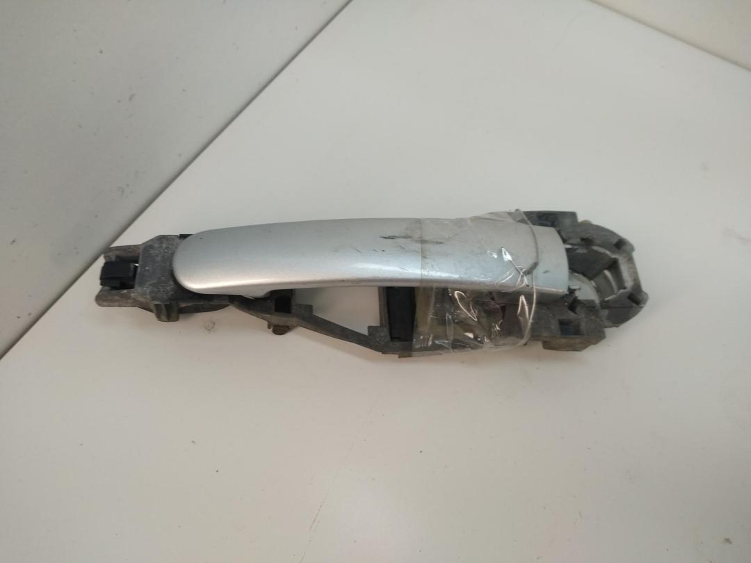 ручка наружная задняя левая Volkswagen Polo 2006, 1.2 л., бензин, МКПП, серый, хетчбэк 5 дв., 6Q6833055H, 3B0837885