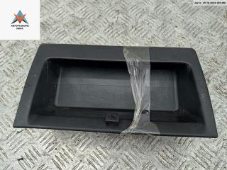 короб предохранителей Volkswagen Passat B3 1990, 1.8 л., бензин, МКПП, серый, универсал