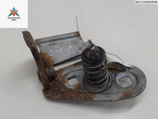 замок капота BMW 3 серия E36 [рестайлинг] 1997, 1.9 л., бензин, МКПП, красный, хетчбэк 3 дв., 8130865