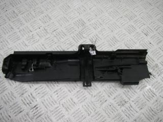 кронштейн радиатора BMW 3 серия E90/E91/E92/E93 2006, 2.0 л., дизель, АКПП, чёрный, универсал, 17107524912