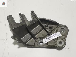 кронштейн (крепление) Citroen C5 1 поколение 2003, 2.0 л., дизель, МКПП, серый, универсал, 4161953
