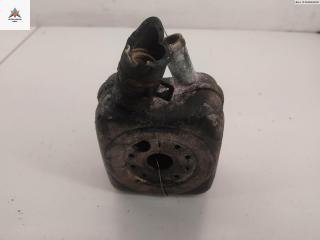 теплообменник масляного фильтра Volkswagen Caddy 2 поколение 2000, 1.9 л., дизель, МКПП, белый, фургон