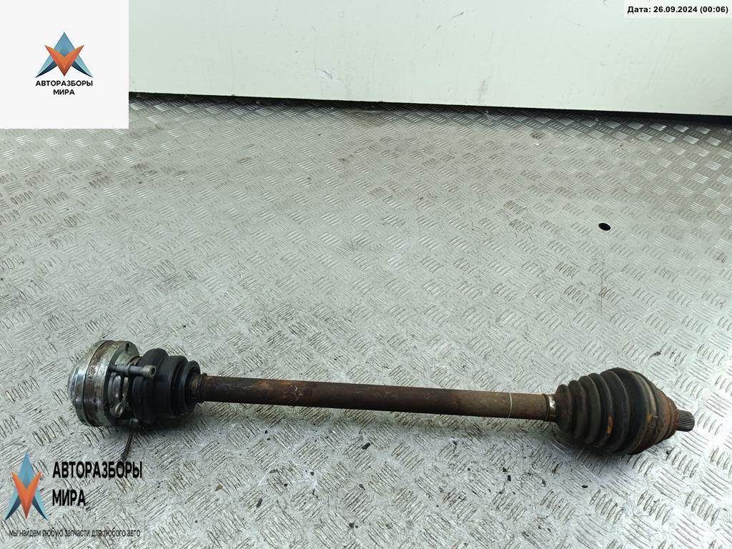 полуось передняя правая (приводной вал, ШРУС) Volkswagen Golf 5 поколение 2007, 2.0 л., дизель, МКПП, чёрный, хетчбэк 5 дв. - фото №1