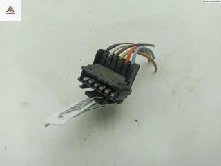 разъем (фишка) проводки Renault Clio 2 поколение [рестайлинг] 2002, 1.2 л., бензин, МКПП, синий, хетчбэк 3 дв., 7051