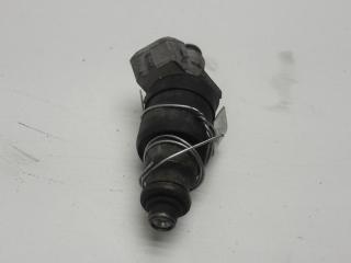форсунка Volkswagen Passat B5 1997, 1.6 л., бензин, МКПП, серый, универсал, 078133551N