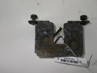 замок капота BMW 5 серия E60/E61 2003, 2.2 л., бензин, МКПП, серый, седан, 51237008755, 7008755