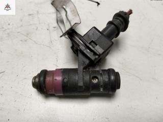 форсунка Renault Megane 2 поколение 2003, 1.6 л., бензин, МКПП, красный, хетчбэк 5 дв., ITGM60