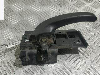 ручка внутренняя задняя правая Ford Windstar 2 поколение 2000, 3.0 л., бензин, АКПП, красный, минивэн