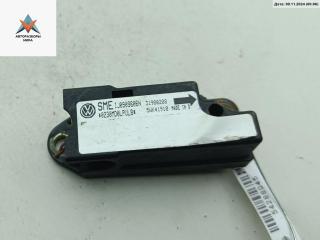 датчик AirBag Volkswagen Passat B5 1998, 1.6 л., бензин, МКПП, синий, универсал, 1J0909606N