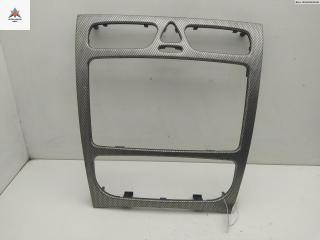рамка под магнитолу Mercedes-Benz C-Класс W203/S203/CL203 2002, 2.2 л., дизель, МКПП, серый, хетчбэк 3 дв., 2036902439
