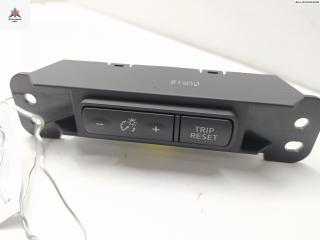 кнопка (выключатель) Nissan Micra 5 поколение K14 2017, 1.5 л., дизель, МКПП, красный, хетчбэк 5 дв.