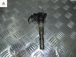 катушка зажигания Volkswagen Polo 4 поколение 2003, 1.2 л., бензин, МКПП, чёрный, хетчбэк 5 дв.