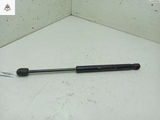 амортизатор крышки багажника (3-5 двери) Renault Megane 2 поколение 2003, 2.0 л., бензин, МКПП, серый, седан, 8200119497