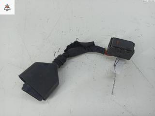 кнопка центрального замка Audi A4 B5 1997, 1.9 л., дизель, МКПП, зелёный, универсал, 8D0962107