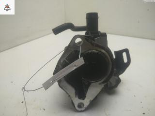 насос вакуумный Nissan Note E11 [рестайлинг] 2010, 1.5 л., дизель, МКПП, красный, хетчбэк 5 дв.