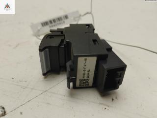 кнопка стеклоподъемника заднего правого Jaguar XJ X351 2011, 3.0 л., дизель, АКПП, чёрный, седан, AW9314717AB