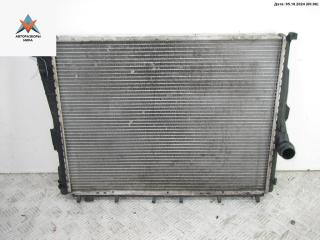 радиатор охлаждения BMW 3 серия E46 1999, 2.0 л., бензин, МКПП, чёрный, седан, 2110443