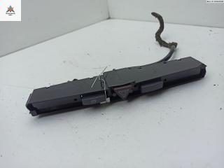 кнопка аварийной сигнализации Opel Zafira 2 поколение (B) 2005, 1.6 л., бензин, МКПП, серый, минивэн, 13100105