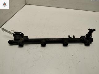 топливная рампа Renault Laguna 1 поколение [рестайлинг] 1999, 1.8 л., бензин, МКПП, синий, универсал, 7700112777