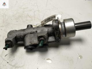 цилиндр тормозной главный Renault Megane 1 поколение [рестайлинг] 1999, 1.4 л., бензин, МКПП, жёлтый, кабриолет, B935221099