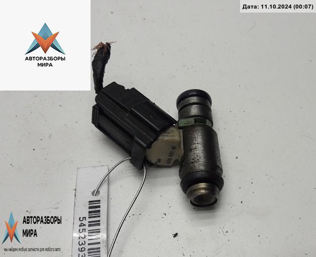 форсунка Volkswagen Golf 5 поколение 2004, 1.4 л., бензин, МКПП, чёрный, хетчбэк 5 дв., 036031AC - фото №1
