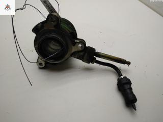 подшипник выжимной Ford Mondeo 2 поколение 1998, 1.6 л., i, бензин, МКПП, красный, хетчбэк 5 дв.