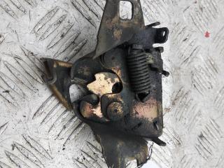 замок капота Volkswagen Passat B4 1993, 2.0 л., бензин, МКПП, серый, универсал, 867823509