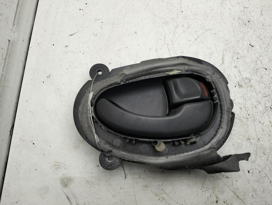 ручка внутренняя передняя правая Peugeot 406 1997, 1.8 л., бензин, МКПП, синий, универсал, 96118500