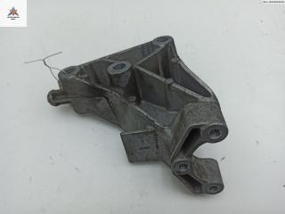 кронштейн КПП Opel Vectra B 1995, 1.6 л., бензин, МКПП, серый, хетчбэк 5 дв., 90497583