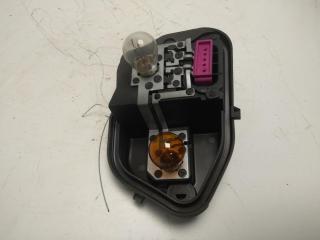 Плата фонаря заднего правого Renault Megane 3 поколение 2010, 1.5 л., дизель, МКПП, чёрный, хетчбэк 5 дв., 89076150