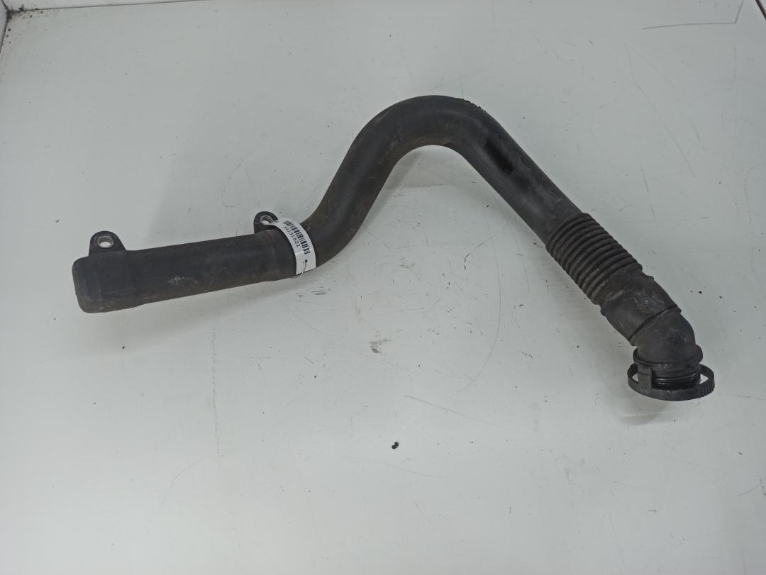 патрубок (трубопровод, шланг) Audi A4 B6 2004, 2.0 л., бензин, АКПП, серый, универсал, 06B129651C