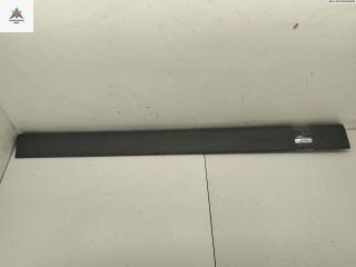 молдинг двери передней правой Volkswagen Passat B3 1989, 1.8 л., бензин, МКПП, серый, седан, 357853516