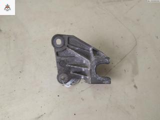 кронштейн (крепление) Renault Scenic 2 поколение [рестайлинг] 2006, 1.5 л., дизель, МКПП, серый, минивэн, 8200277971