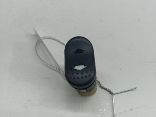 кнопка стеклоподъемника переднего правого Ford Focus 1 поколение [рестайлинг] 2003, 1.6 л., i, бензин, МКПП, серый, универсал, 98AG14529CB