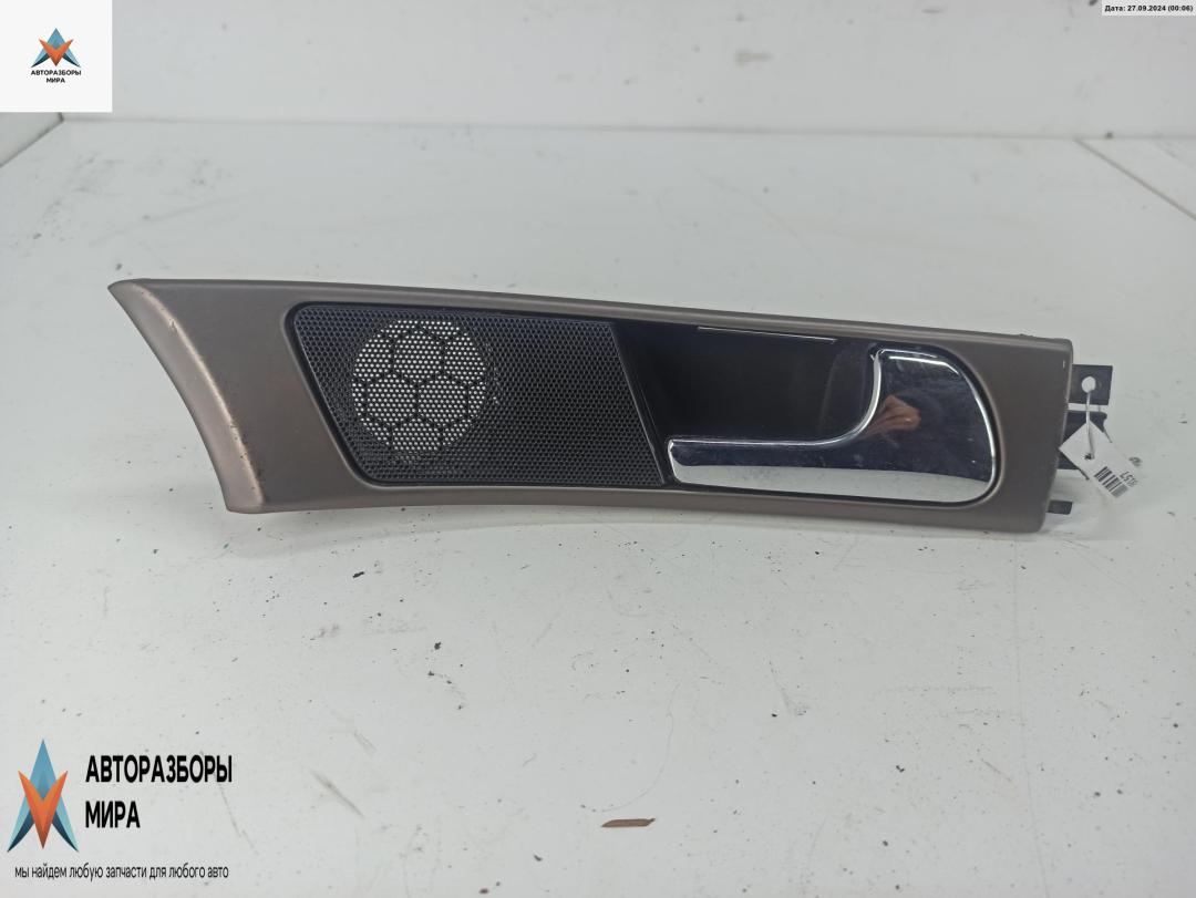 ручка внутренняя передняя правая Audi A6 4B/C5 1999, 1.8 л., бензин, МКПП, серый, седан, 4B20837020 - фото №1