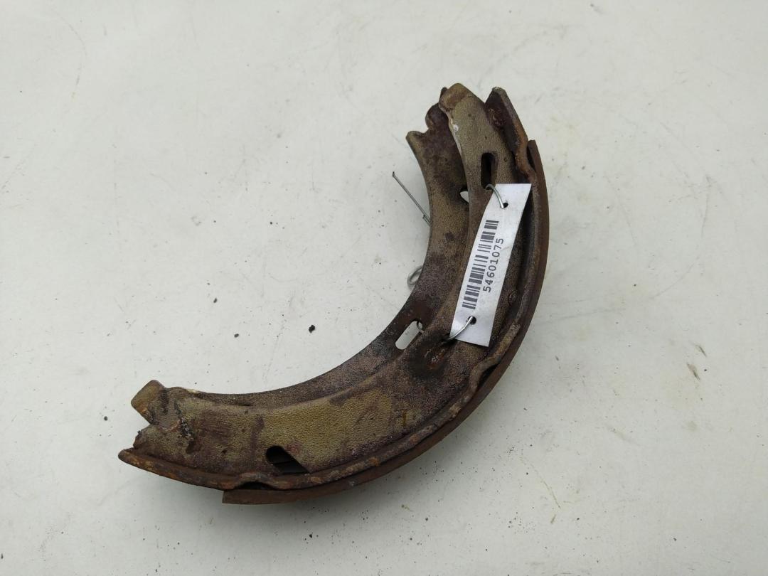 Колодки тормозные задние Mercedes-Benz A W169 2004, 2.0 л., дизель, МКПП, жёлтый, хетчбэк 3 дв.
