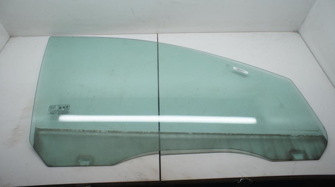 стекло двери передней правой Ford Focus II 2005, 2.0 л., бензин, МКПП, синий, универсал, AS2