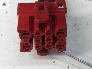 разъем (фишка) проводки Audi A6 4B/C5 [рестайлинг] 2004, 2.4 л., бензин, МКПП, серый, универсал, 8D0937733B