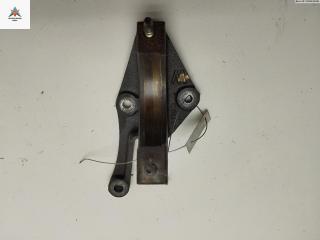 кронштейн (крепление) Ford Focus 2 поколение 2005, 1.6 л., i, бензин, МКПП, чёрный, хетчбэк 5 дв., 3S413K305EB