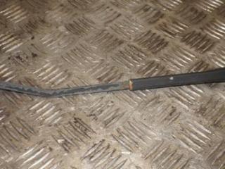 Щеткодержатель (поводок стеклоочистителя) передний Renault Laguna 1 поколение [рестайлинг] 1998, 2.0 л., бензин, МКПП, чёрный, хетчбэк 5 дв., 7700821934