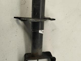 кронштейн (крепление) Volkswagen Passat B5 1997, 1.6 л., бензин, МКПП, зелёный, седан, 3B0807134A