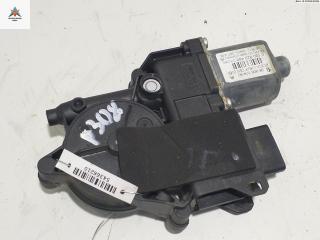 моторчик стеклоподъемника задний правый Peugeot 308 T7 2009, 1.6 л., дизель, МКПП, серый, универсал, 9680617480