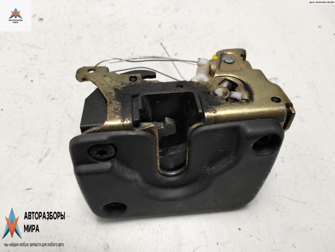 замок двери передней правой Renault Kangoo 1 поколение 2001, 1.2 л., бензин, МКПП, белый, фургон - фото №1