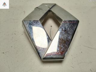 эмблема Renault Scenic 2 поколение [рестайлинг] 2007, 2.0 л., бензин, МКПП, серый, минивэн, 8200145816