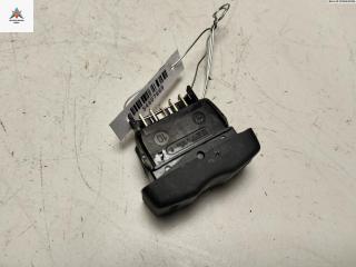 кнопка стеклоподъемника переднего правого Dacia (Renault) Logan 2007, 1.4 л., бензин, МКПП, синий, универсал, 22681