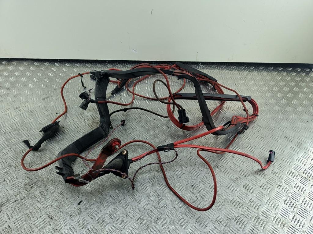 плюсовой провод аккумулятора BMW 5 F10/F11 2012, 2.0 л., дизель, АКПП, белый, универсал, 9150990, 9150987