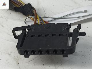 разъем (фишка) проводки Audi A6 4B/C5 1999, 2.4 л., бензин, МКПП, серый, универсал, 3B0927206