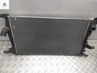 радиатор охлаждения Renault Megane 3 поколение 2009, 1.5 л., дизель, МКПП, чёрный, хетчбэк 3 дв.